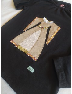 CAMISETA medieval dorado