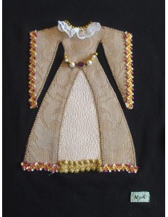 CAMISETA medieval dorado 2